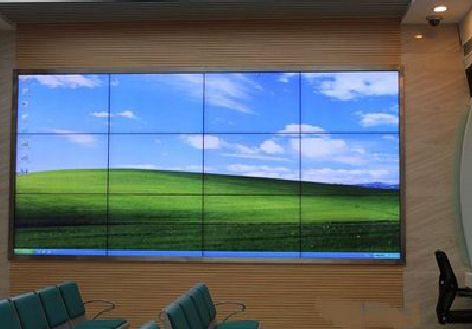 广昌液晶拼接屏的另类用法。